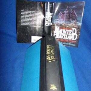 Haunted Heartland: True Ghost Stories From the American Midwest - Beth Scott